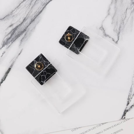 Square Clear Pierce