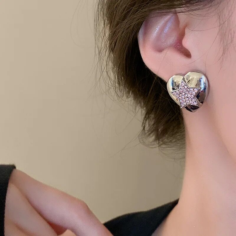 72時間限定タイムセール HIAND Pierce Heart Solid アクセサリー