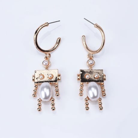 Robot Pearl Pierce