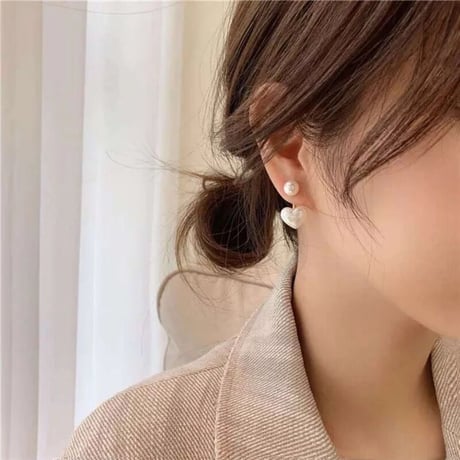 Pearl Drop Heart Pierce