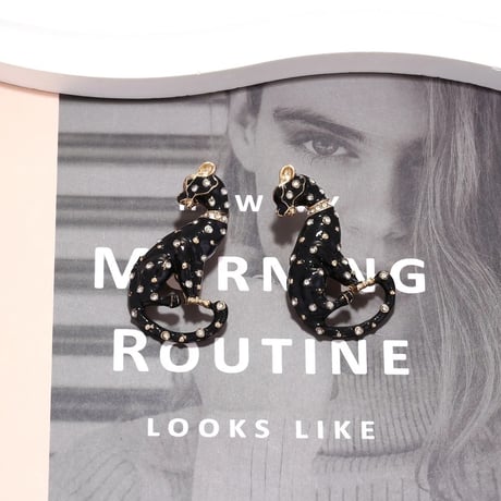 Leopard Dot Pierce
