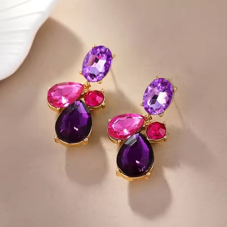 Rose Teardrop Pierce