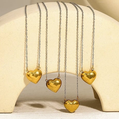 Heart Balloon Necklace