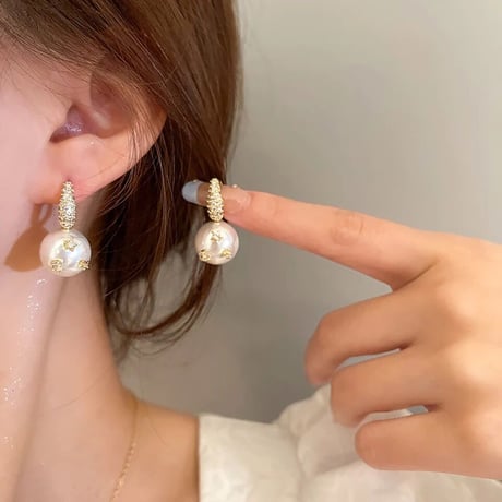 Moon&Star Pave ClipPierce