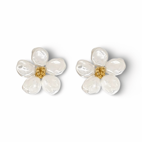 Baroque Pearl Flower Pierce