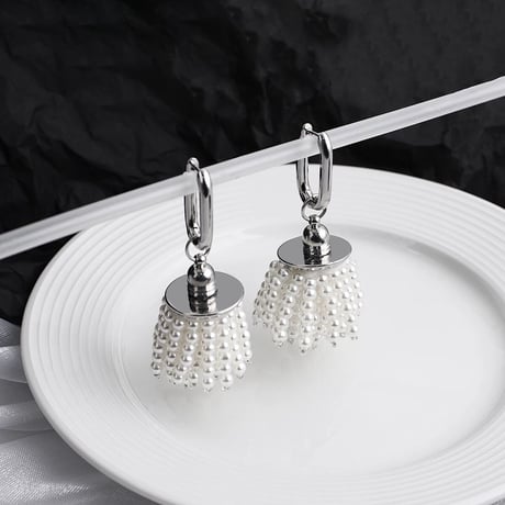 Pearl Fringe Pierce