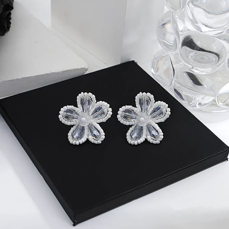 Flower Crystal Beads Pierce
