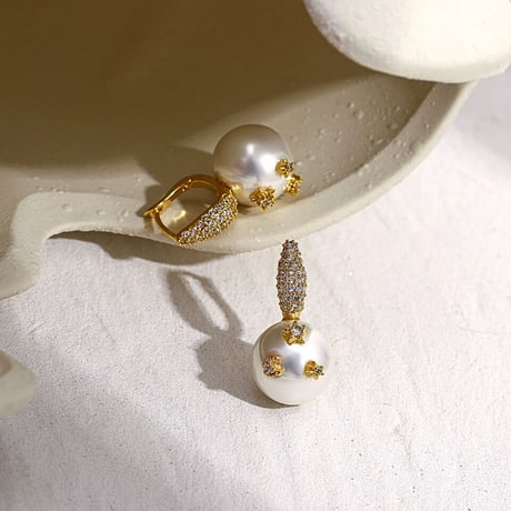 Moon&Star Pave ClipPierce