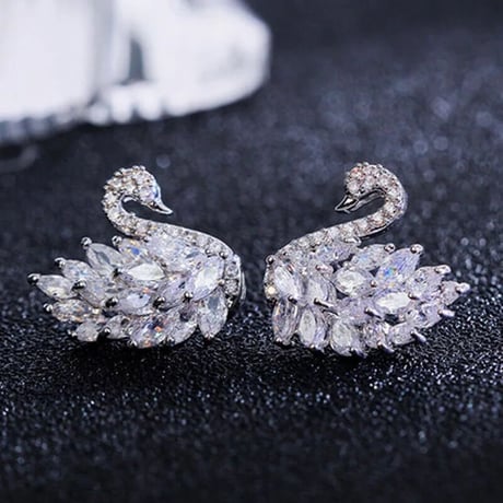 Swan Pierce