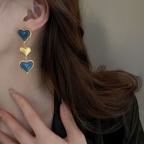 Triple Skeleton Heart Pierce