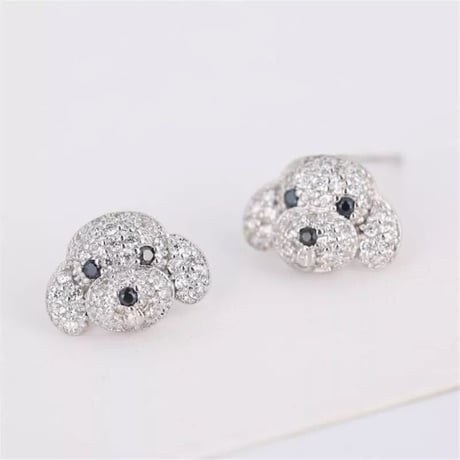 Dog Pave Pierce
