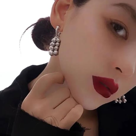 Metal Ball Jingling Pierce/2color