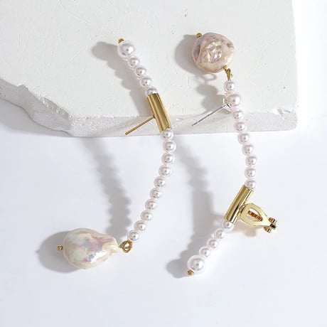 Asymmetry Baroque Pearl Pierce&Clip