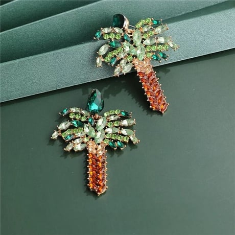 Palm Tree Pierce