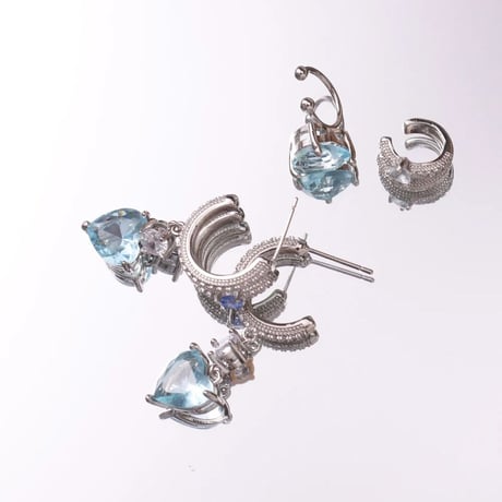 Asymmetry Heart Cubic Pierce