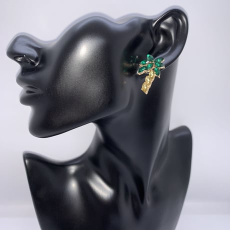 Pineapple&Permtree Pierce
