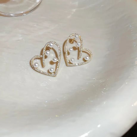 Lovely Heart Pearl Pierce