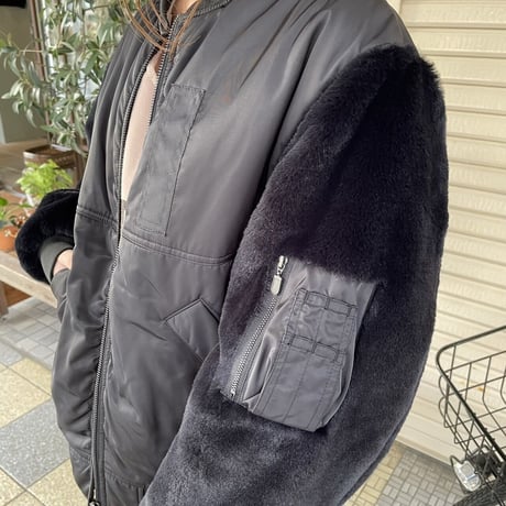 ナイロン×タフタ切替ドッキングMA-1