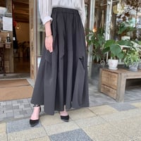 アシメデザインスカート