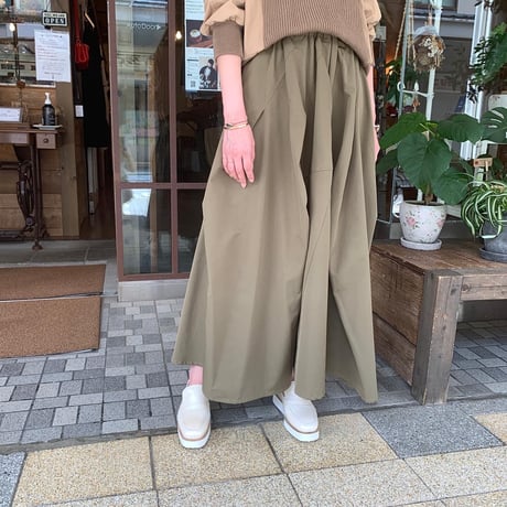 アシメデザインスカート