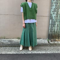 ショートニットベスト