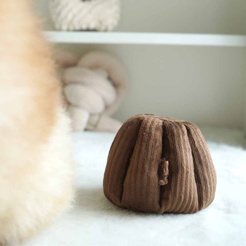 lambwolf] カヌレ ノーズワーク | モフモフ mof_mof｜北欧デザインの