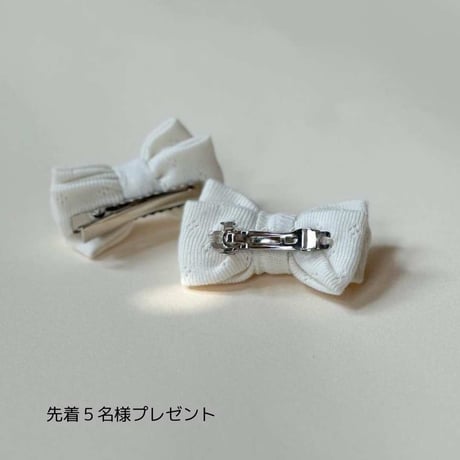 [lil.co] シンプルコットン カットソー (先着５名までお揃いのリボンつき)