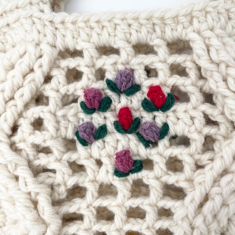 編み物Kit》【かぎ針編み】ケーブルメッシュ刺繍バッグ