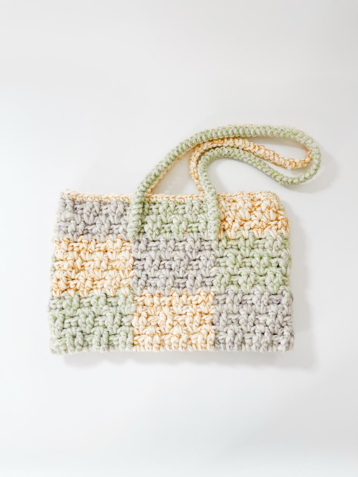 書籍掲載作品：オールシーズンクロシェ】《編み物Kit》【かぎ針編み