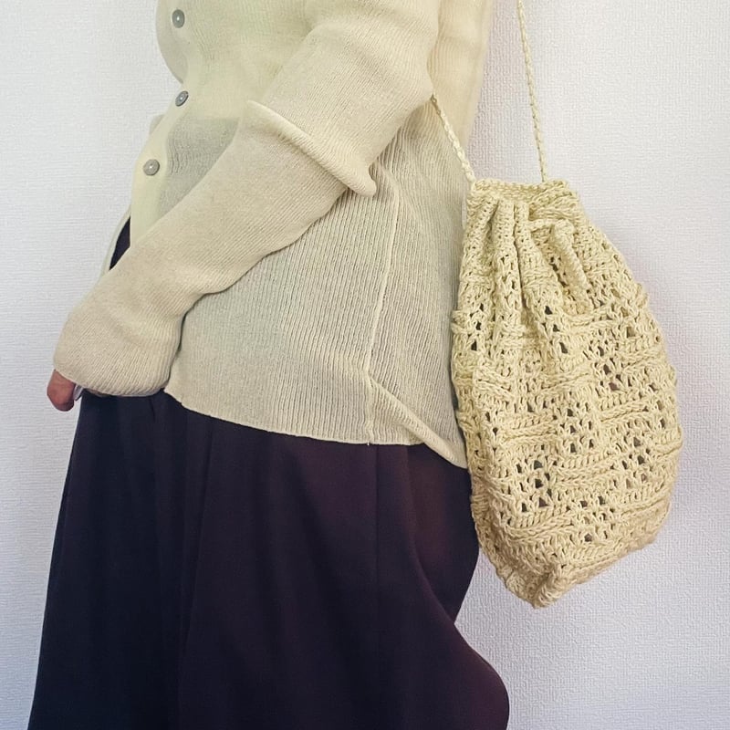 ciansumi チャンスミ　クリーム色の巾着型メッシュ編みバッグ メッシュの巾着バッグ クリーム | chocoshoe online store
