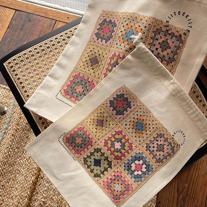 グラニープリントトートバッグ＆巾着 | KiiTEEKiiTEEKiiTEE // キーティ