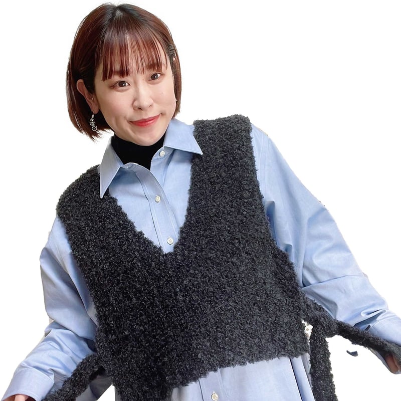 MARK&LONA ケーブル編み Vネック ベスト 黒 MARK&LONA ケーブル編み V