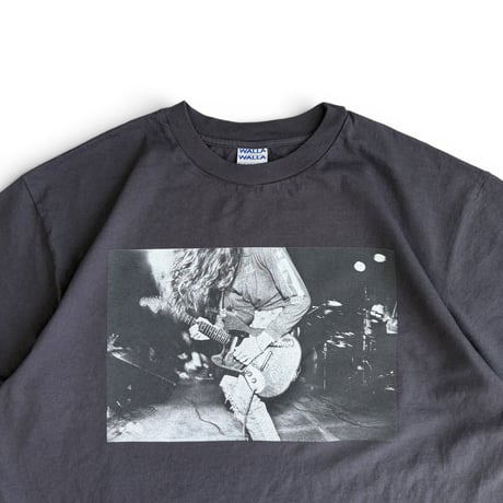 CHARLES PETERSON＂NIRVANA 1989 T-SHIRT＂