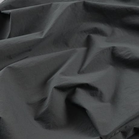 BROWN by 2-tacs＂KNEE TUCK PANTS＂CHARCOAL