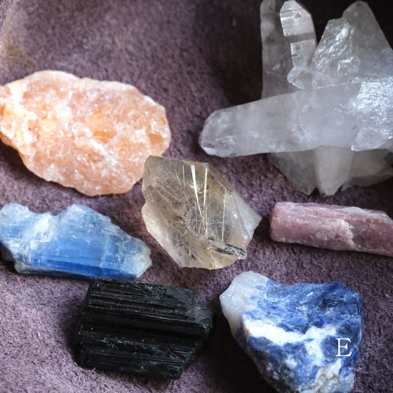 7 Chakra Healing Set 7つのチャクラの石セット / 革袋入り | ARC