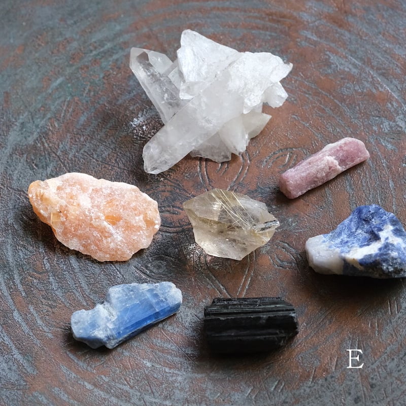 7 Chakra Healing Set 7つのチャクラの石セット / 革袋入り | ARC
