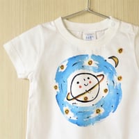 手描きTシャツ(キッズ)名入れ可　　〈宇宙〉
