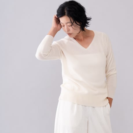 【予約販売】CA＆Co. カシミヤ　Vネックセーター