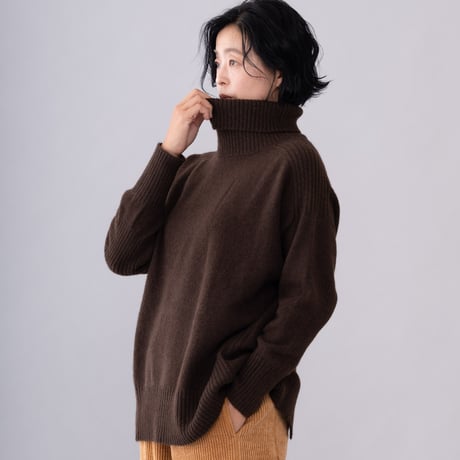 【予約販売】CA＆Co.  YAK スクエア タートルネックセーター
