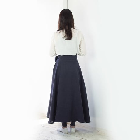 TOWN（ 縫代つきカット済型紙）／スカート型エプロン（a Un pasデザイン）