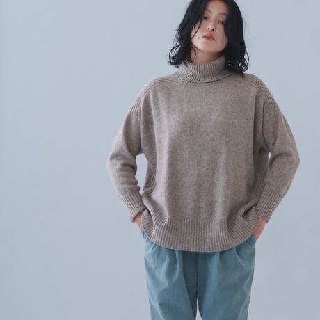 【予約販売】CA＆Co.  YAK スクエア タートルネックセーター
