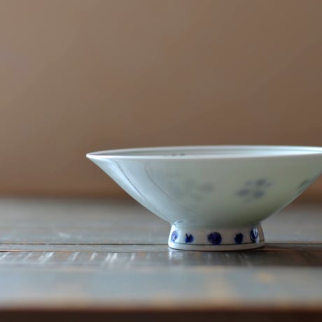 平碗　緑彩花紋