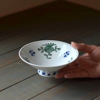 平碗　緑彩花紋