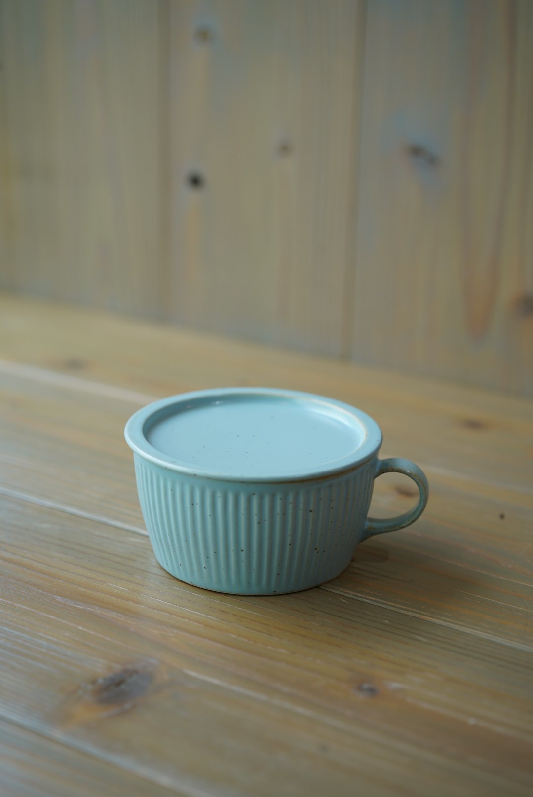 蓋付きスープカップ 筋彫り | ZOE L'Atelier de Poterie