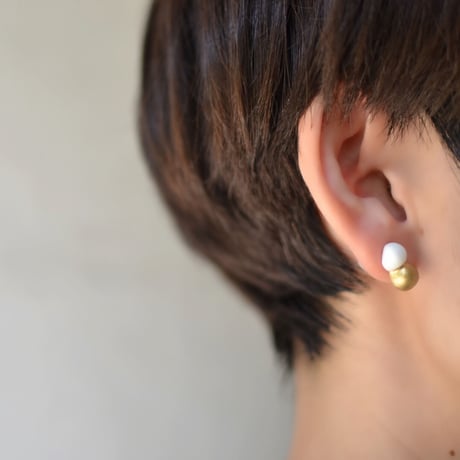 pompon ピアス/イヤリング