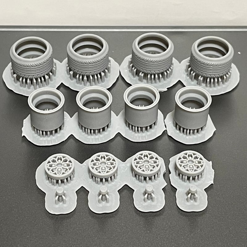 1/24スケール 13インチ ホイールYI＆引っ張りタイヤAR1セット（角中