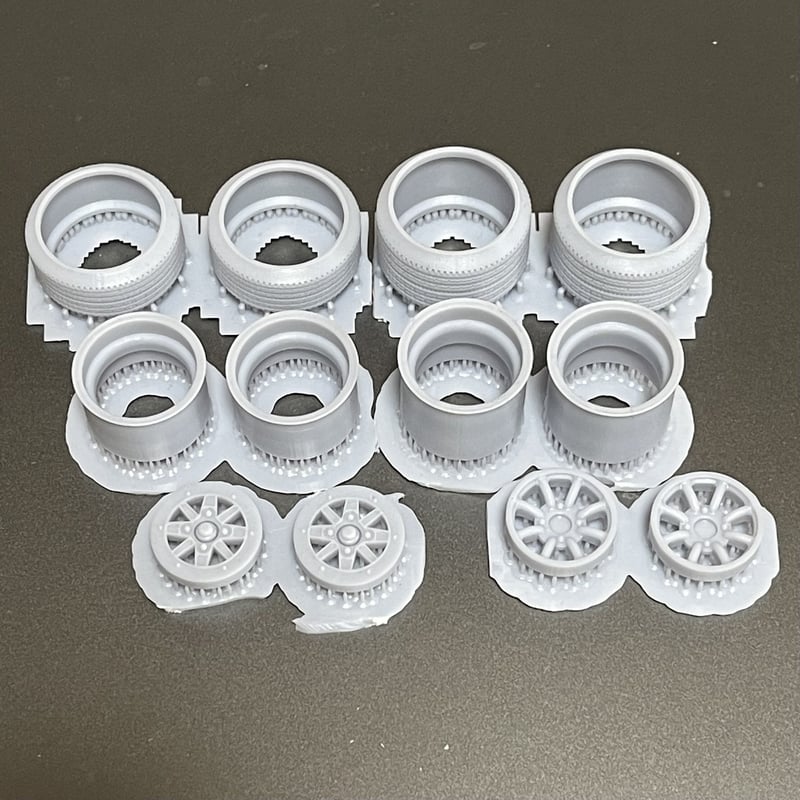 1/18スケール 14インチ ホイールRSW＆引っ張りタイヤセット（深リム
