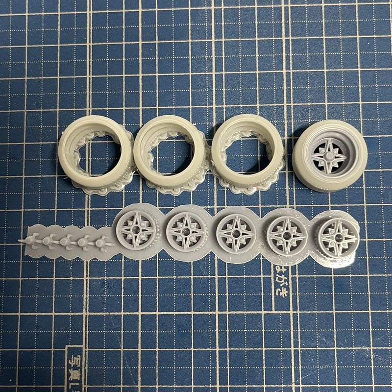 ️ 特価‼️深リム❗️美品16インチタイヤセット❗️おまけ付き‼️ 18インチ 深リム ホイール タイヤ セット 中古 MOMO OZ