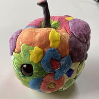 絵本「すべては神様が創られた」 文・奥田知志 絵・黒田征太郎 （委託