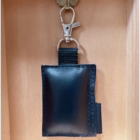 シュールな刺繍ワッペンキーホルダー( G-006note book)